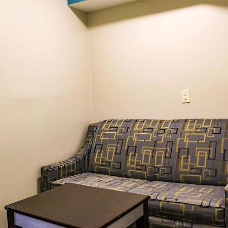 Days Inn By Wyndham Little River Esterno foto
