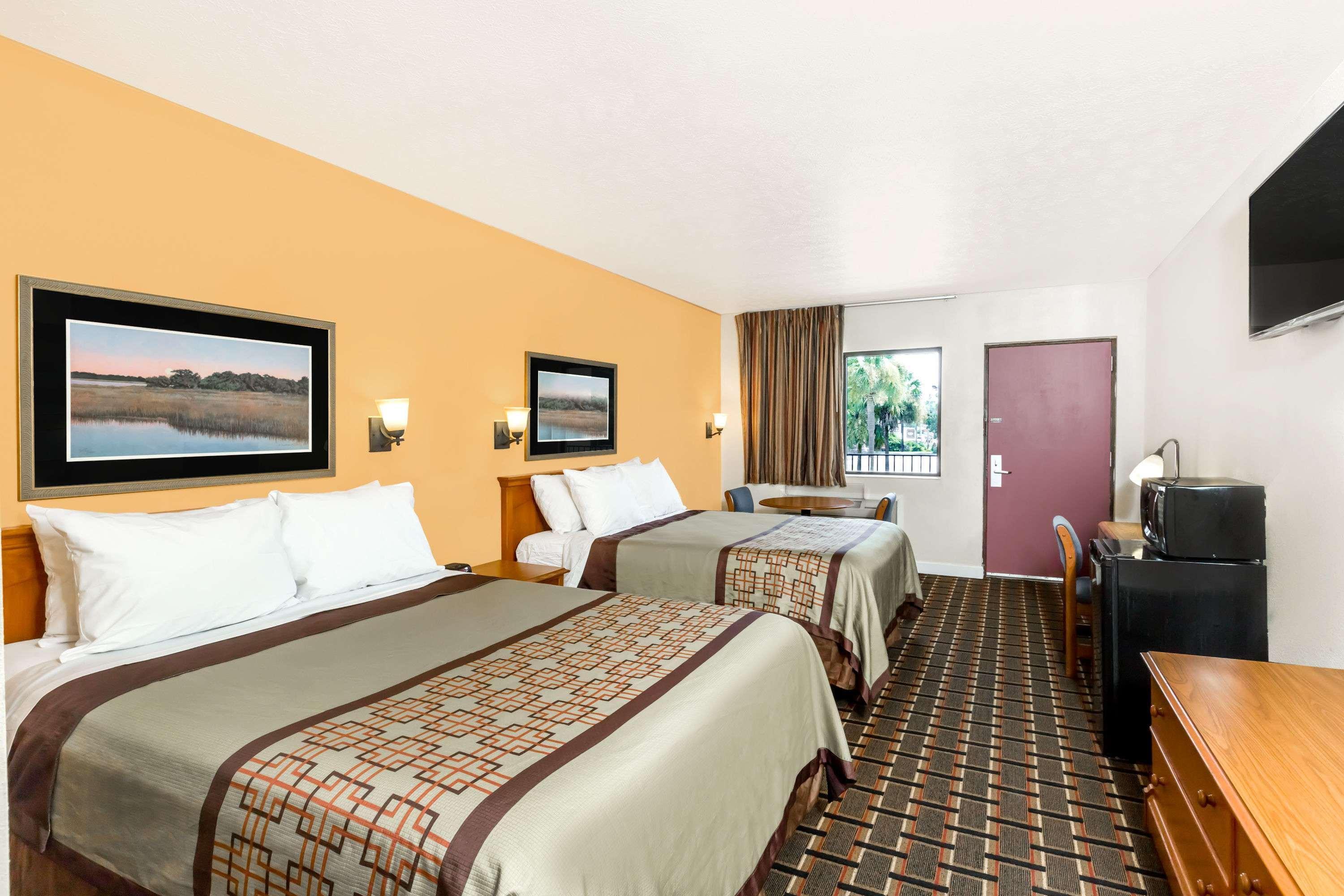 Days Inn By Wyndham Little River Esterno foto